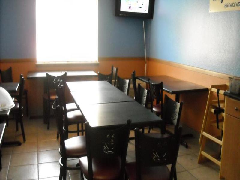 Days Inn By Wyndham Moab Bagian luar foto