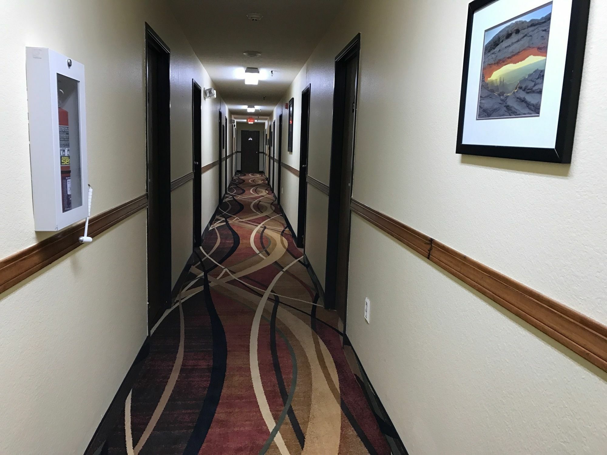 Days Inn By Wyndham Moab Bagian luar foto